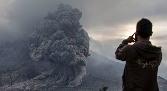 Две силни земетресения разтърсиха исландския вулкан Катла