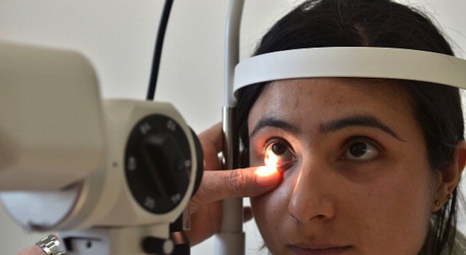 Новости в микрохирургията на окото ще бъдат демонстрирани пред офталмолози