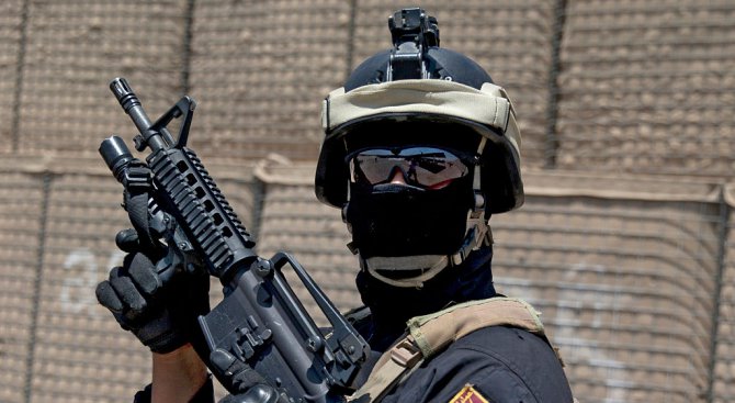 Битката за Мосул: Шеф на полицията на ИД тръгна срещу лидера на джихадистите (видео)