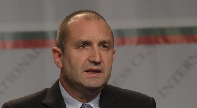 Румен Радев: Днес демокрацията в България победи апатията и страха (обновена+видео+снимки)