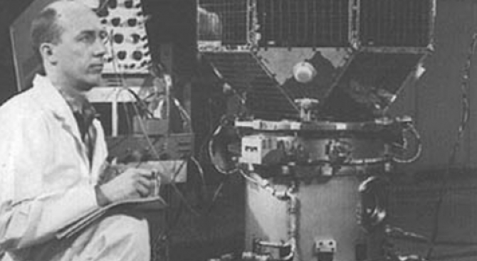 Сателит, изоставен преди 50 години, проработи отново