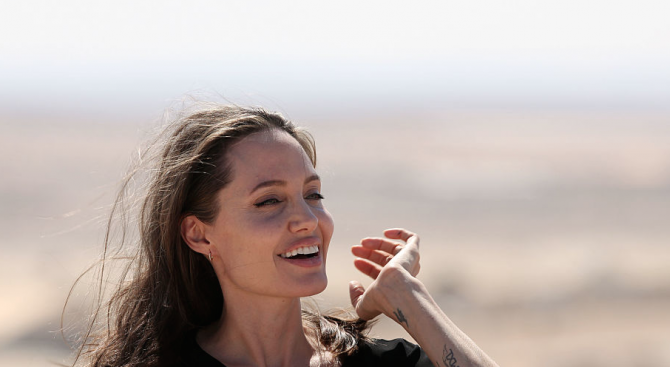 Анджелина Джоли се стопи