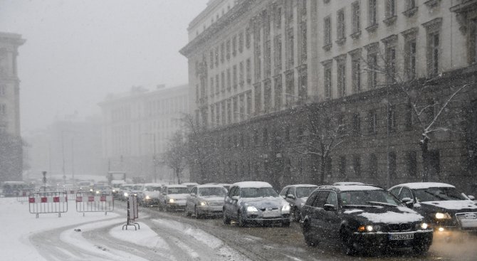 Снежната покривка в София е 20 см