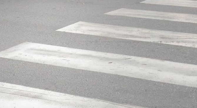 Блъснаха жена на пешеходна пътека в Свищов