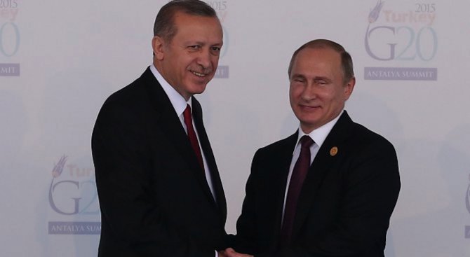 Ердоган поднесе съболезнования на Путин по телефона
