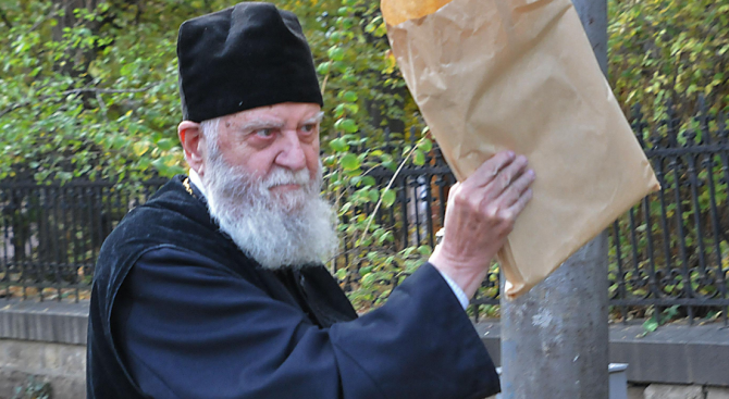 Погребението на митрополит Калиник ще е на 28 декември