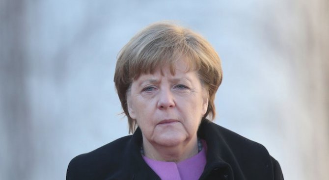 Меркел призова САЩ: По-добре заедно