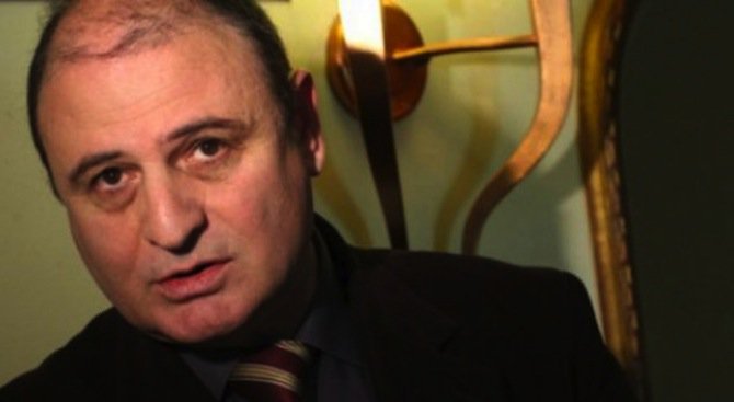 Проф. Радулов: Някой подвежда Бъчварова и Борисов, че ще преборят битовата престъпност с тези мерки