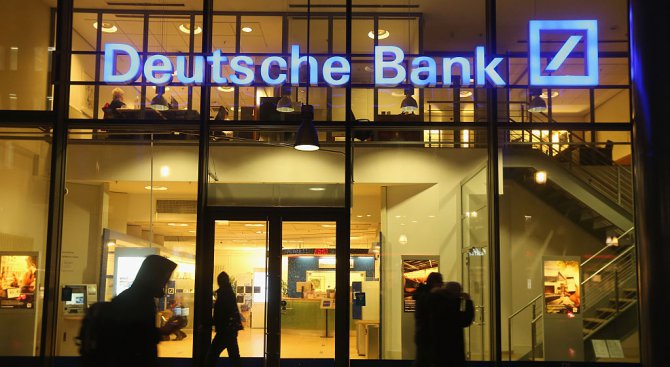 Глобиха Deutsche Bank за пране на руски пари