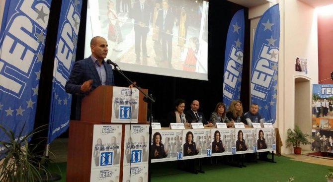 Цветан Цветанов в Нова Загора: Убеден съм, че ГЕРБ ще спечели изборите