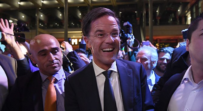 Партията на премиера Марк Рюте печели изборите в Холандия