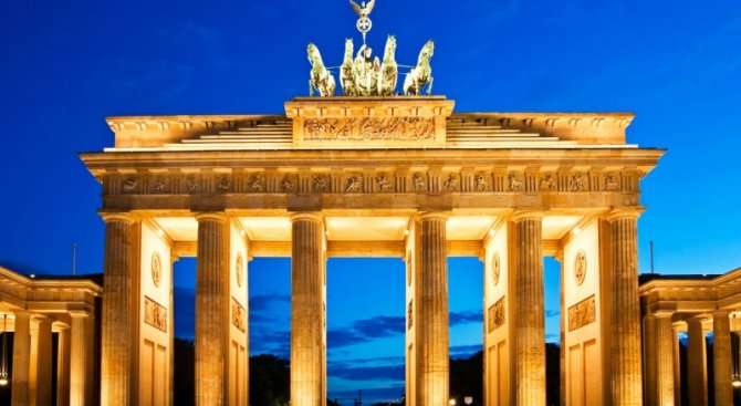 Берлин отказа да освети Бранденбургската врата в памет на жертвите на атентата в Русия