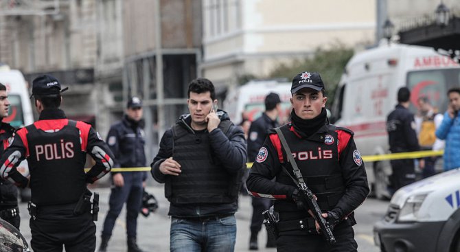 Застреляха ирански медиен магнат в Истанбул