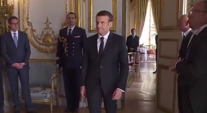 Макрон обяви името на новия френски премиер