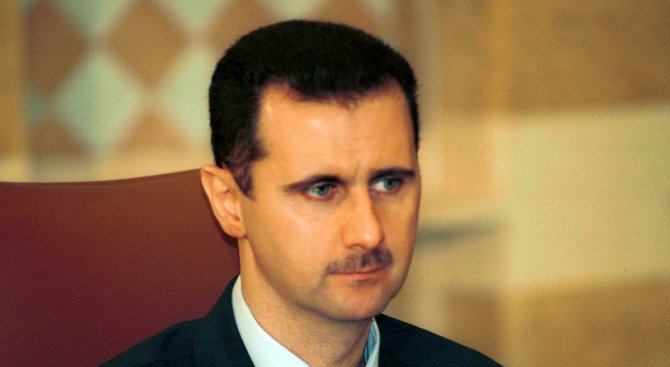 Башар Асад се появи извън Дамаск за празника Айд ал фитр