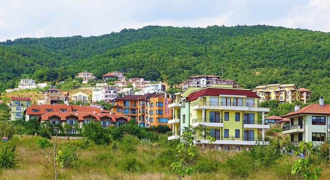 Населението на България може да падне под 4 млн. души до 2100 г.