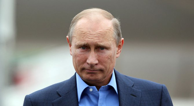 Путин подписа спорeн закон за масово разрушаване на стари жилищни сгради в Москва