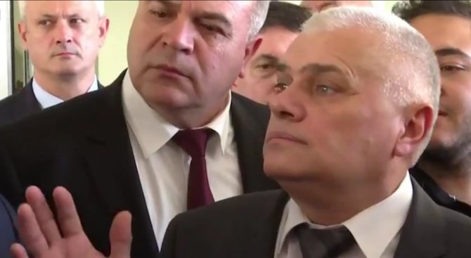 Валентин Радев: В държавата няма само полицаи (видео)