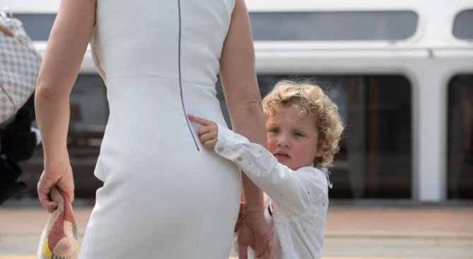 3-годишният син на канадския премиер стана медийна звезда в Хамбург (видео+снимки)