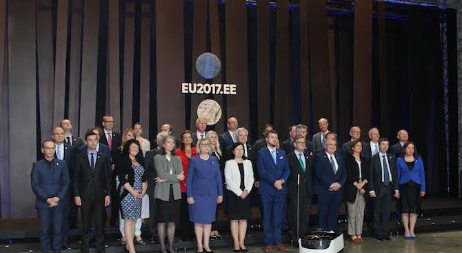 Цецка Цачева взе участие в неформалното заседание на Съвета на Европейския съюз в Талин.