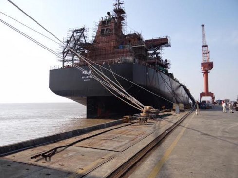 Поредният 42 300-тонен кораб на Параходство БМФ АД вдигна флаг и поема в своя първи рейс