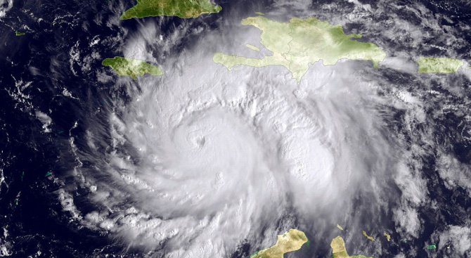 Ураганът Юджийн в Тихия океан достигна трета категория