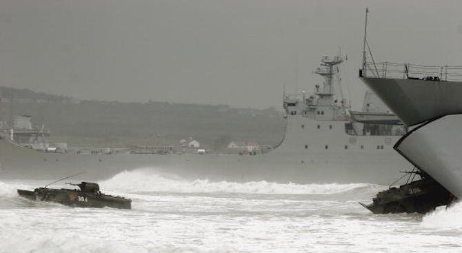Китай и Русия провеждат съвместни военноморски учения в балтийския регион (видео)