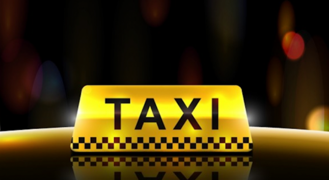 Пребиха таксиметров шофьор в Бургас