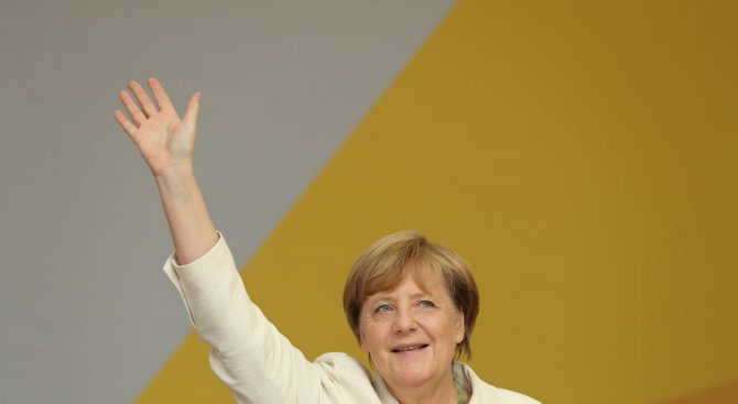 Меркел обеща да увеличи благосъстоянието и сигурността на германците