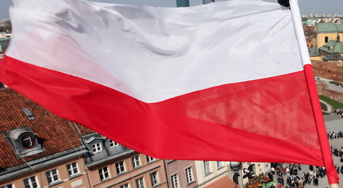 Полша обяви, че реформата на съдебната й система отговаря на европейските стандарти