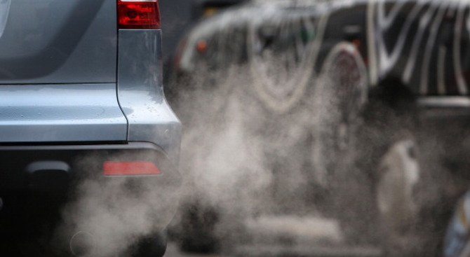 КАТ изпраща писма на шофьорите с най-замърсяващите въздуха коли