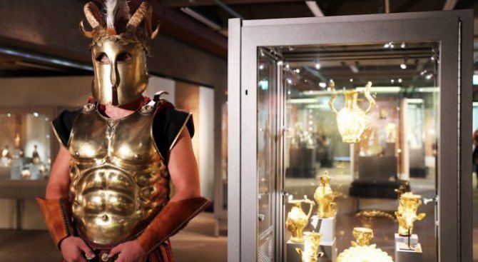 Скандал с изложбата на тракийските ни съкровища в Норвегия
