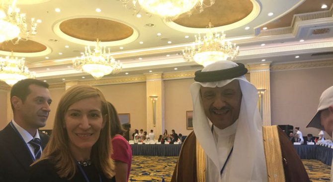 Министър Ангелкова се срещна с принца на Саудитска Арабия