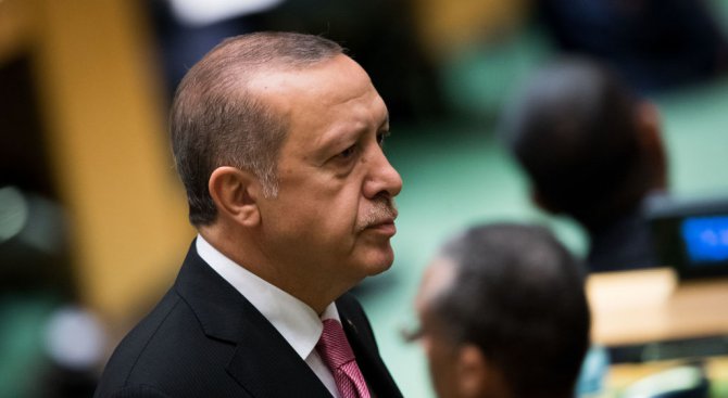 Кметовете на Анкара, Истанбул и Бурса подават оставки