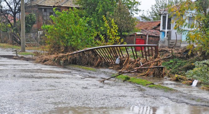 До края на седмицата ще изплатят помощите на пострадалите при наводнението в Бургаско
