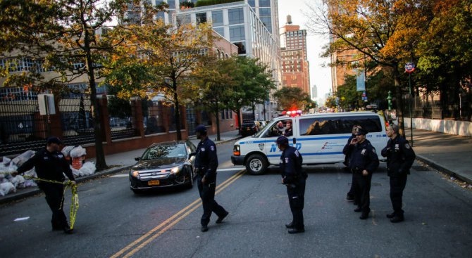 &quot;Ислямска държава&quot; пое отговорност за нападението с пикап в Ню Йорк