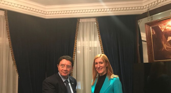 Ангелкова се срещна с генералния секретар на  Световната организация по туризъм