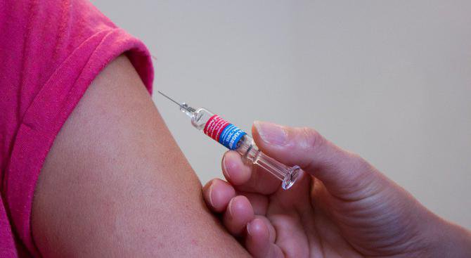 Ефикасността на противогрипната ваксина намаляла през 2016 г. заради мутация