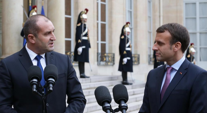Продължава работното посещение на държавния глава Румен Радев във Франция