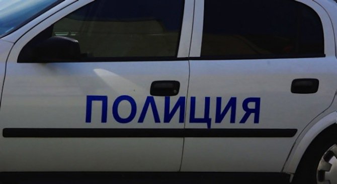Задържаха полицейски инспектор в Благоевград