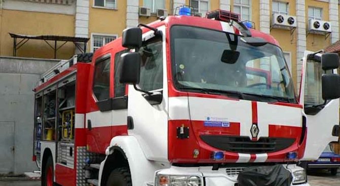 5-има евакуирани от блок във Видин заради пожар