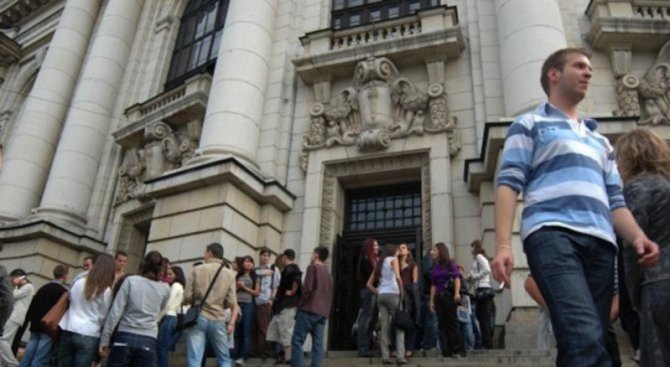 Германци търсят български студенти за работа