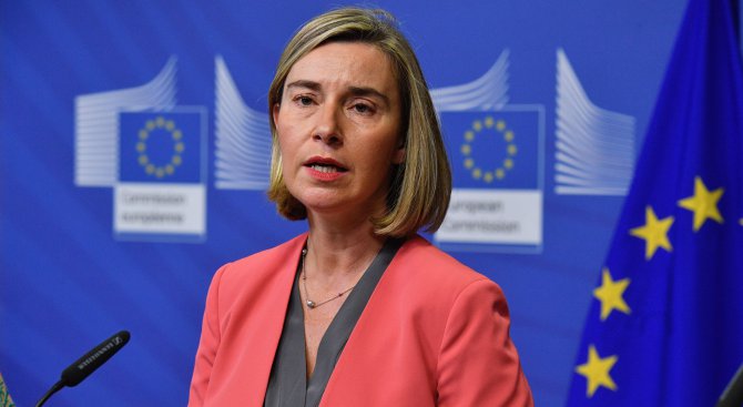 ЕС следи ситуацията в Иран