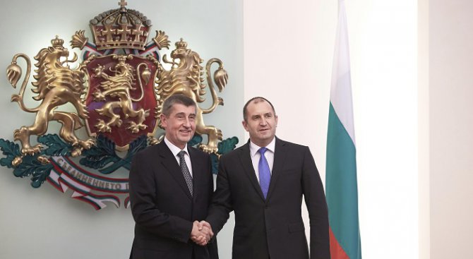 Румен Радев се срещна с чешкия премиер Андрей Бабиш