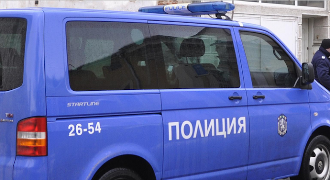 4-ма са задържани във Варна за серия от въоръжени грабежи