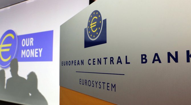 Файненшъл таймс: Пропаст разделя двата лагера сред привържениците на реформата на Еврозоната