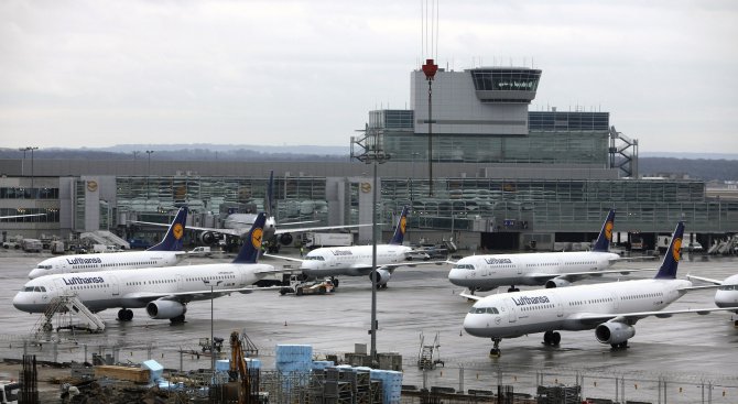 Грешно подаден код за отвлечен самолет вдигна по тревога летището във Франкфурт