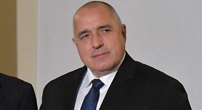 Борисов поиска бърза намеса от Румъния, за да спрат опашките на ГКПП-Русе