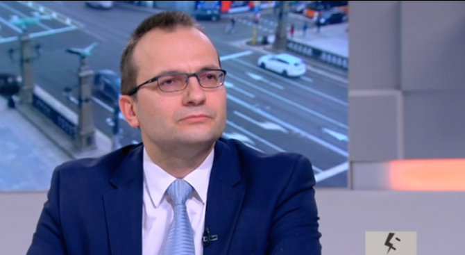Мартин Димитров: Ако оправданията за ЧЕЗ продължават, ще има сделка без проверка