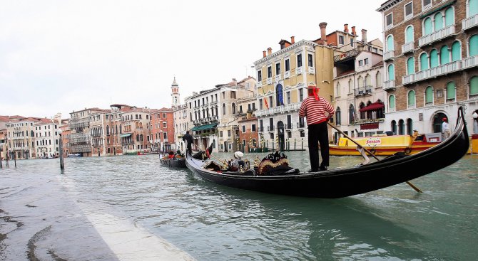 Почти 1/3 от историческия център на Венеция е под вода
